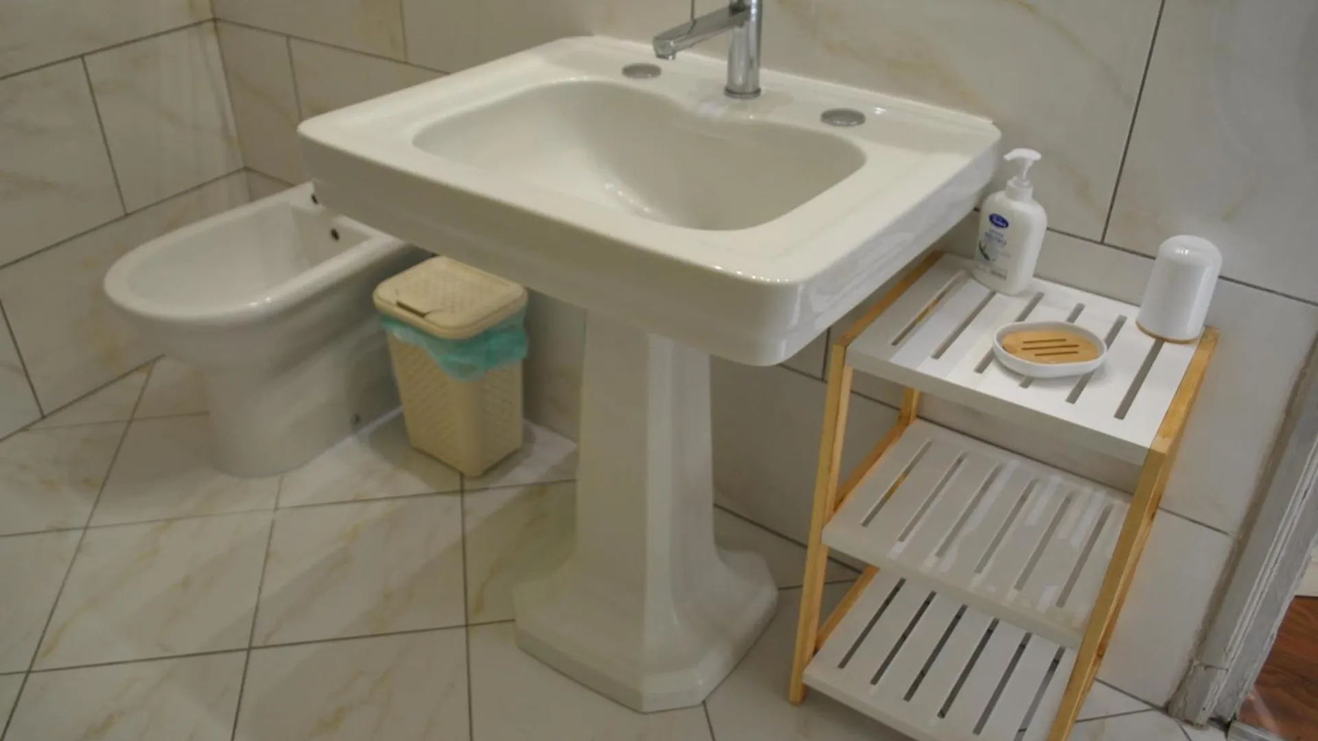 Apartment Palazzo Guasti Appartamento Guido Prato  Italy